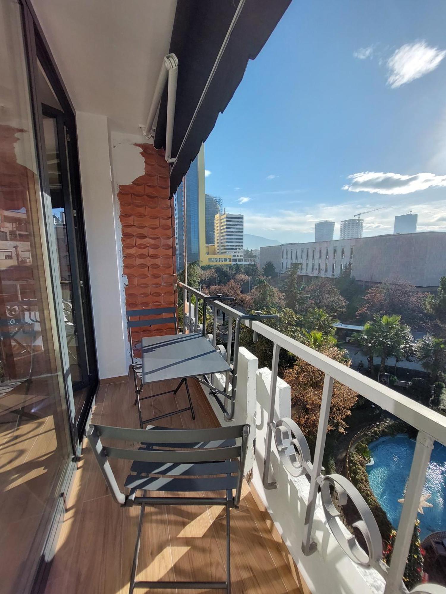 Behome Tiranë Ngoại thất bức ảnh